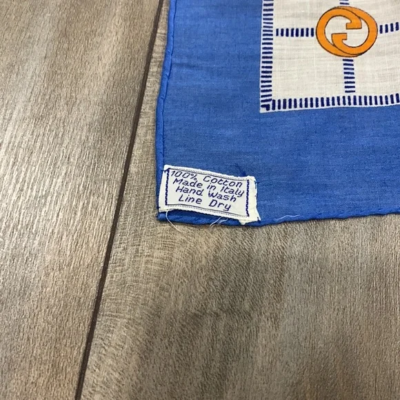 Vtg Gucci scarf - Picture 4 of 8